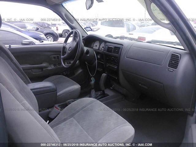 5TEHN72N84Z389868 - 2004 TOYOTA TACOMA DOUBLE CAB 银色 照片 5