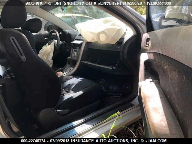 JTKDE177950005483 - 2005 TOYOTA SCION TC 银色 照片 6