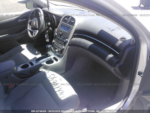 1G11B5SL9EF145537 - 2014 CHEVROLET MALIBU LS ვერცხლისფერი ფოტო 5