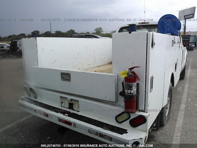 1FDBF3ET3CEA58487 - 2012 FORD F350 SUPER DUTY WHITE photo 4