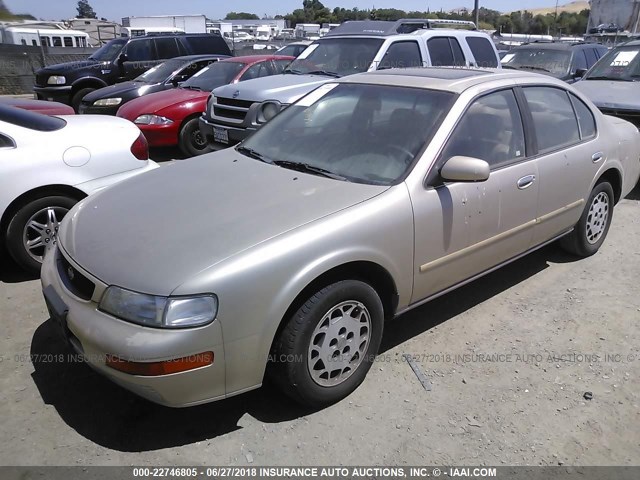 JN1CA21D8TT743616 - 1996 NISSAN MAXIMA GLE/GXE/SE GOLD photo 2