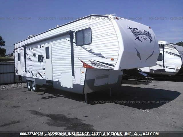 4X4FWTH23ER345777 - 2014 FOREST RIVER CAMPER  WHITE photo 1