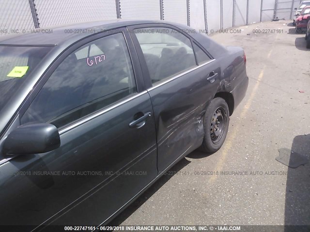 JTDBE32K820039397 - 2002 TOYOTA CAMRY LE/XLE/SE Boz foto 6