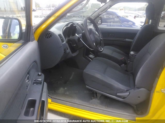 1N6ED26T84C407783 - 2004 NISSAN FRONTIER KING CAB XE V6 YELLOW photo 8