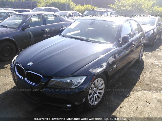 WBAPK53539A645193 - 2009 BMW 328 XI SULEV BLACK photo 2