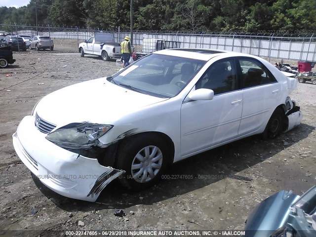 4T1BE32K55U393662 - 2005 TOYOTA CAMRY LE/XLE/SE Ağ foto 2
