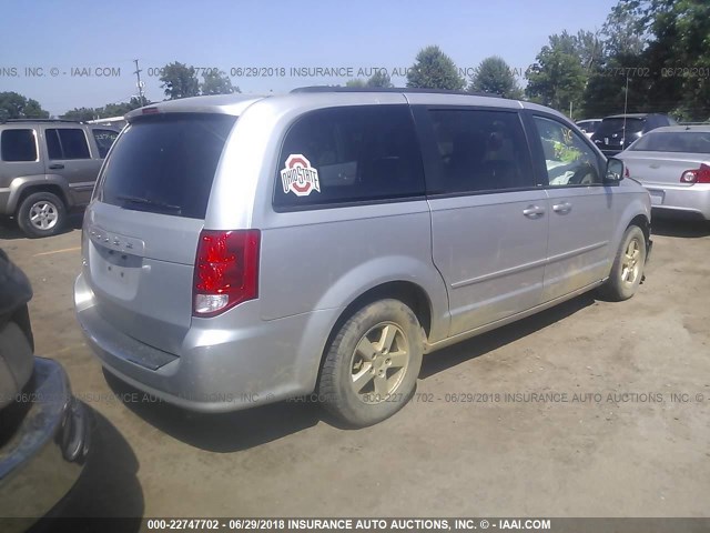 2D4RN3DG9BR602943 - 2011 DODGE GRAND CARAVAN MAINSTREET SILVER photo 4