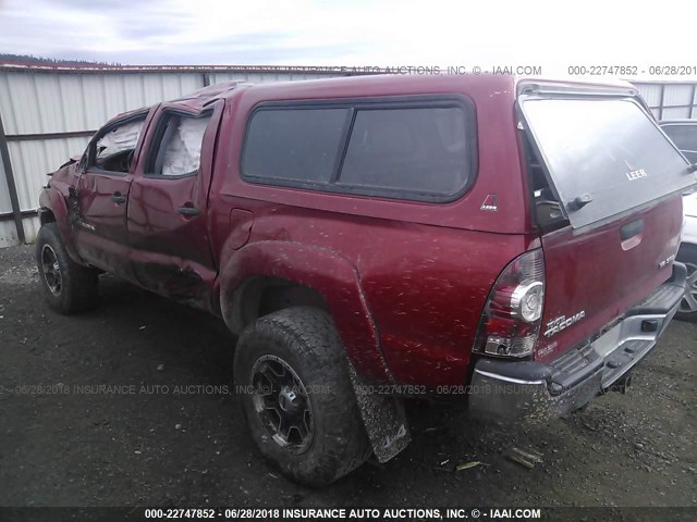 3TMLU4EN8AM042640 - 2010 TOYOTA TACOMA DOUBLE CAB წითელი ფოტო 3