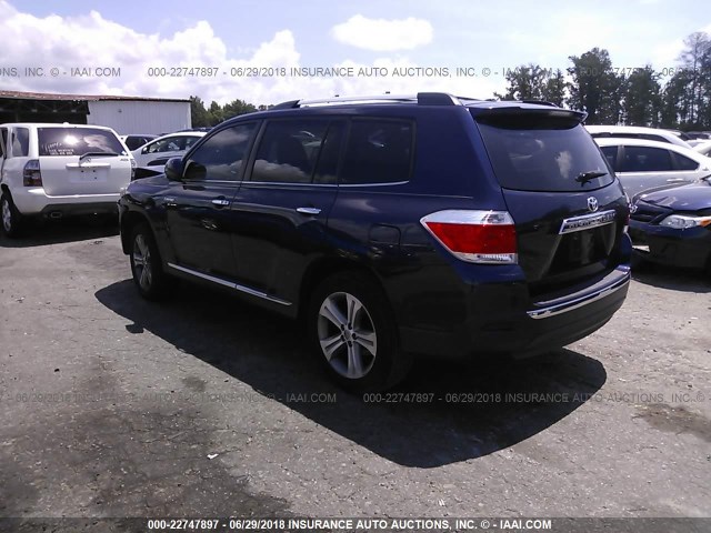 5TDYK3EH2DS120642 - 2013 TOYOTA HIGHLANDER LIMITED BLUE photo 3