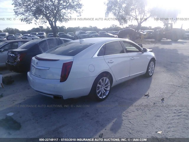 2G61M5S35G9188319 - 2016 CADILLAC XTS LUXURY COLLECTION WHITE photo 4