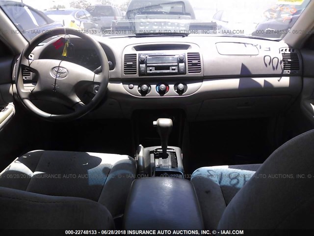 4T1BE30K04U897490 - 2004 TOYOTA CAMRY LE/XLE/SE Mavi foto 5