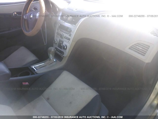 1G1ZA5EU4BF191816 - 2011 CHEVROLET MALIBU LS GOLD photo 5