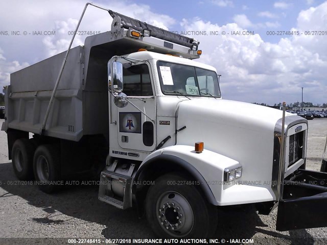 1FVHAEAN24DM88409 - 2004 FREIGHTLINER FLD112  Unknown photo 1