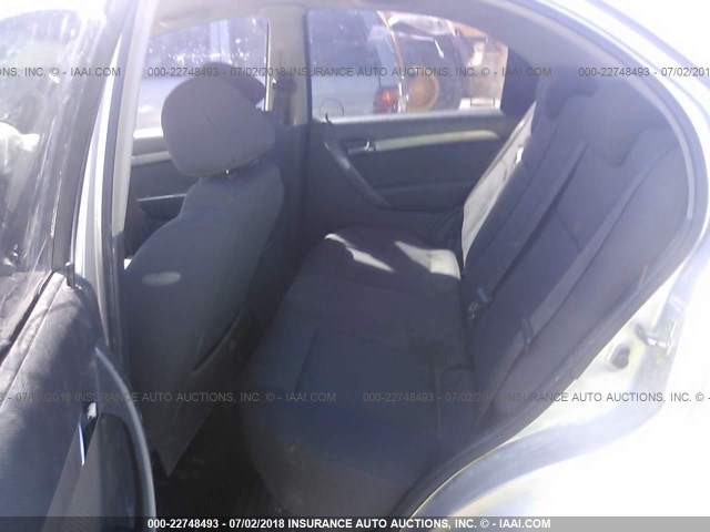 KL1TD56668B276930 - 2008 CHEVROLET AVEO LS SILVER photo 8