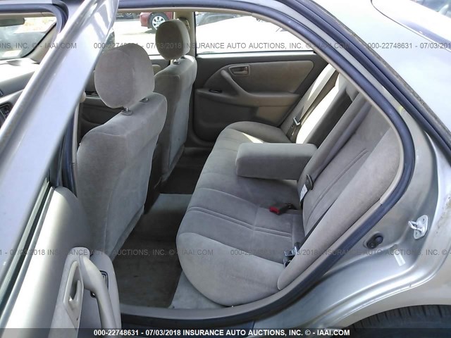 4T1BG22K6WU306146 - 1998 TOYOTA CAMRY CE/LE/XLE თაფლისფერი ფოტო 8