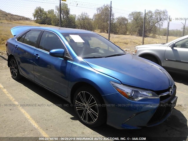 4T1BF1FK9GU551094 - 2016 TOYOTA CAMRY LE/XLE/SE/XSE 蓝色 照片 1