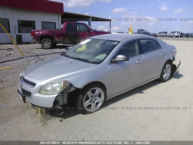 1G1ZB5E11BF211636 - 2011 CHEVROLET MALIBU LS Gümüş foto 2
