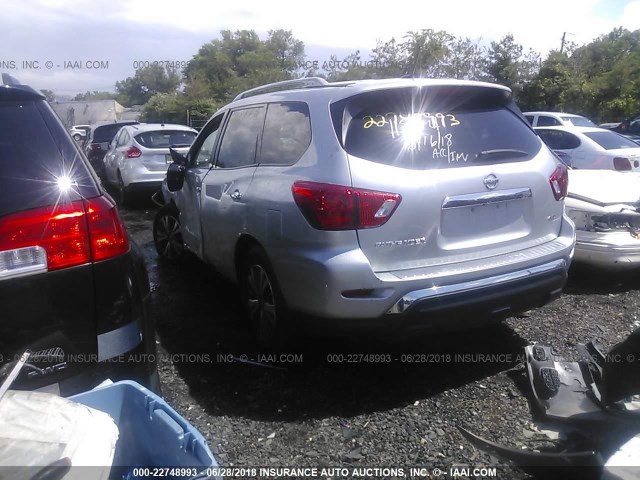 5N1DR2MM5HC672562 - 2017 NISSAN PATHFINDER S/SV/SL/PLATINUM SILVER photo 3