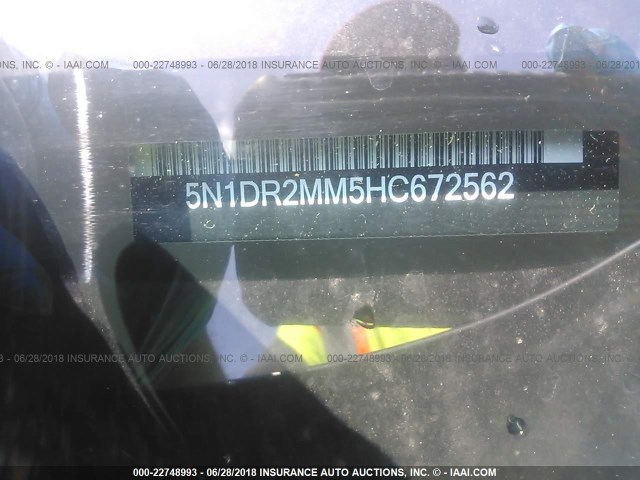 5N1DR2MM5HC672562 - 2017 NISSAN PATHFINDER S/SV/SL/PLATINUM SILVER photo 9