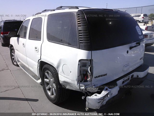 1GKEK63U95J164399 - 2005 GMC YUKON DENALI WHITE photo 3