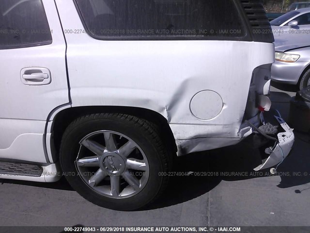 1GKEK63U95J164399 - 2005 GMC YUKON DENALI WHITE photo 6