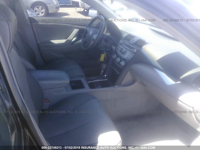 4T1BE46K78U230127 - 2008 TOYOTA CAMRY CE/LE/XLE/SE BLACK photo 5