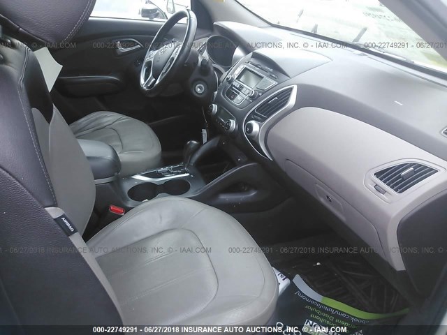 KM8JUCAC4BU171943 - 2011 HYUNDAI TUCSON GLS/LIMITED 白色 照片 5