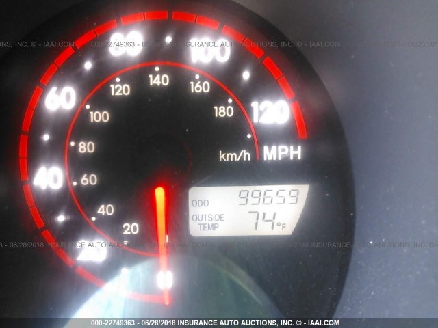 2T1KR32E25C502594 - 2005 TOYOTA COROLLA MATRIX XR WHITE photo 7