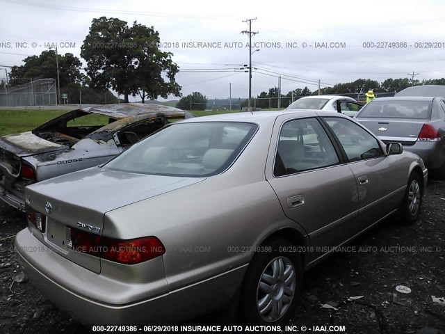 4T1BG22K81U808083 - 2001 TOYOTA CAMRY CE/LE/XLE 金色 照片 4