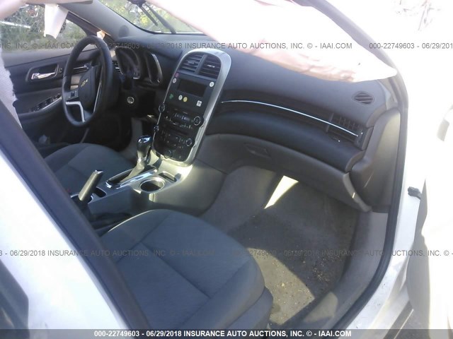 1G11B5SLXEF177851 - 2014 CHEVROLET MALIBU LS 白色 照片 5