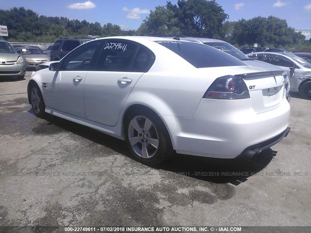 6G2EC57Y29L201326 - 2009 PONTIAC G8 GT WHITE photo 3