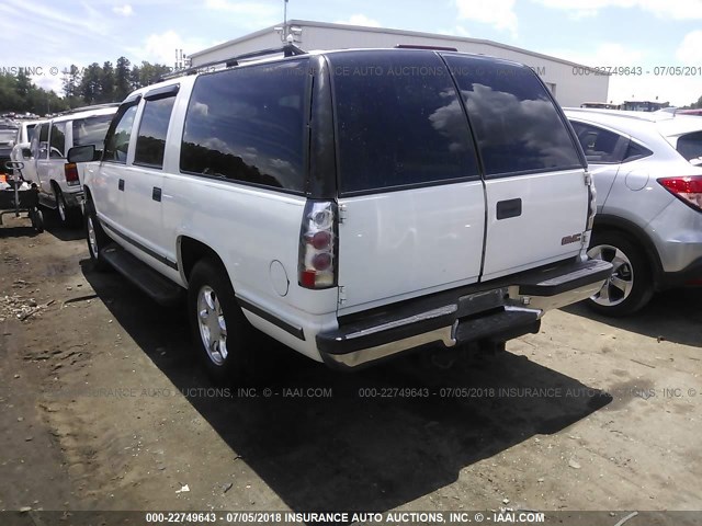 1GDFK16R9XJ778443 - 1999 GMC SUBURBAN K1500 WHITE photo 3