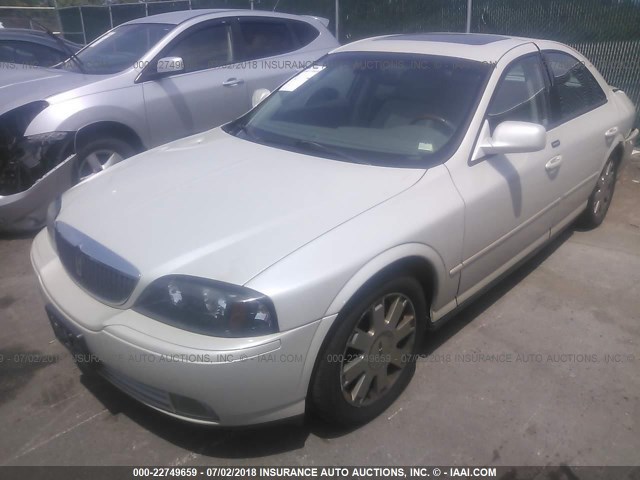 1LNHM87AX4Y610088 - 2004 LINCOLN LS 白色 照片 2
