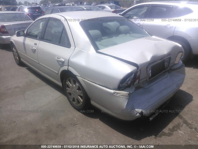 1LNHM87AX4Y610088 - 2004 LINCOLN LS 白色 照片 3