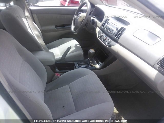 4T1BE32K76U711184 - 2006 TOYOTA CAMRY LE/XLE/SE 白色 照片 5