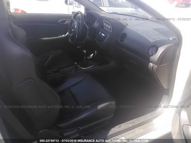 JH4DC53852C008716 - 2002 ACURA RSX WHITE photo 5