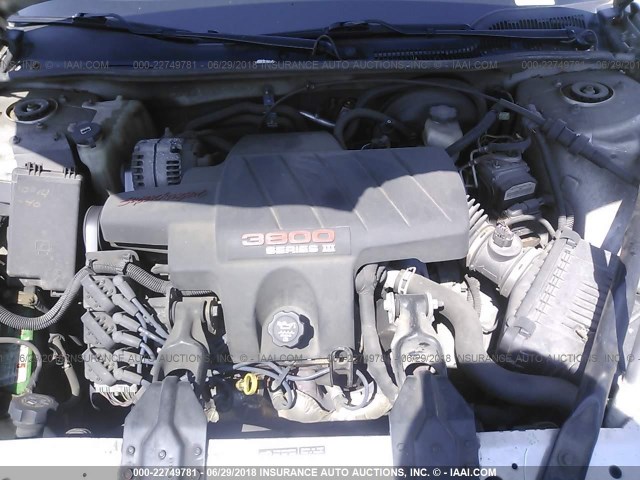 2G2WR524841132841 - 2004 PONTIAC GRAND PRIX GTP SILVER photo 10