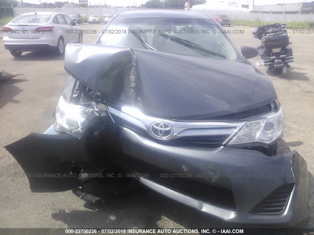 4T4BF1FK1ER346906 - 2014 TOYOTA CAMRY L/SE/LE/XLE SILVER photo 6