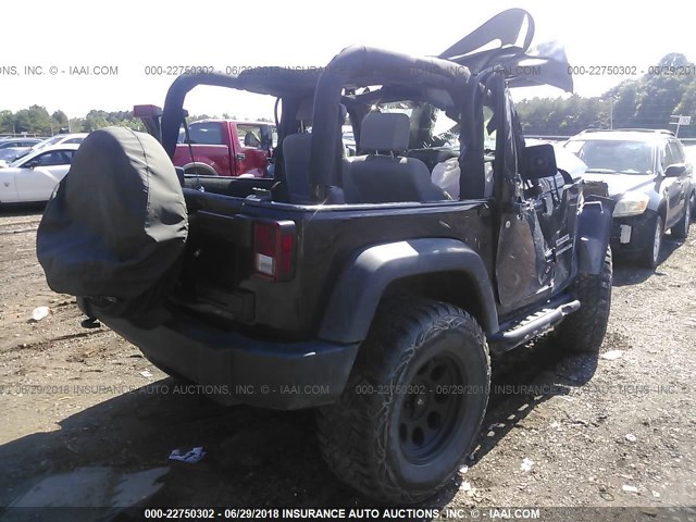 1J4AA2D12AL214675 - 2010 JEEP WRANGLER SPORT შავი ფოტო 4