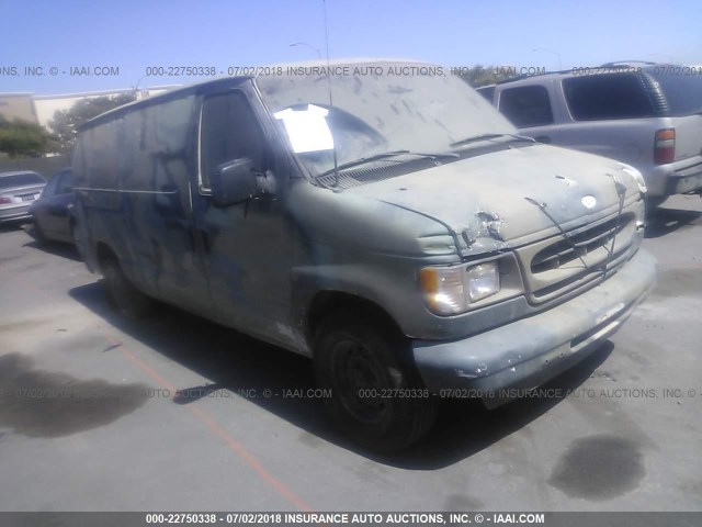 1FTRE14281HB43758 - 2001 FORD ECONOLINE E150 VAN GREEN photo 1