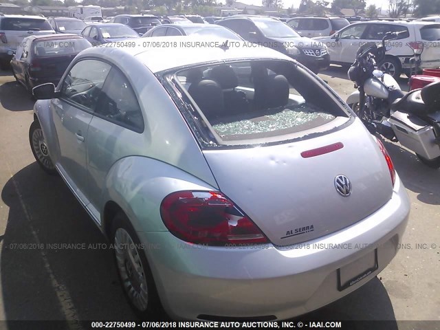 3VWJX7AT0DM673145 - 2013 VOLKSWAGEN BEETLE SILVER photo 3