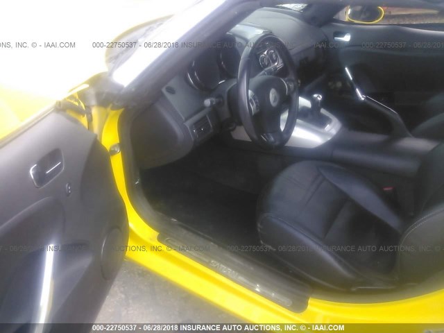 1G8MG35X17Y133778 - 2007 SATURN SKY REDLINE YELLOW photo 5