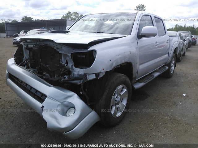 5TEJU62N65Z134166 - 2005 TOYOTA TACOMA DOUBLE CAB PRERUNNER SILVER photo 2