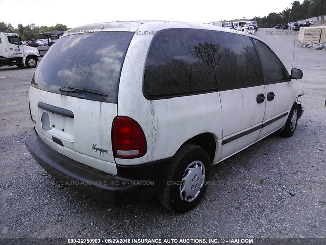 2P4FP25B7XR103746 - 1999 PLYMOUTH VOYAGER WHITE photo 4