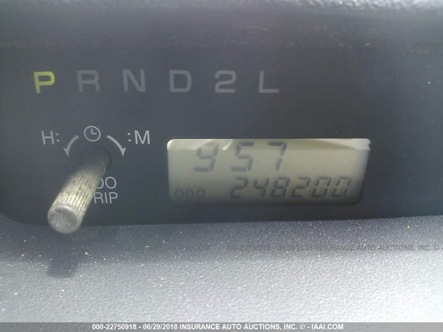 JTLKT324054026958 - 2005 TOYOTA SCION XB BLACK photo 7