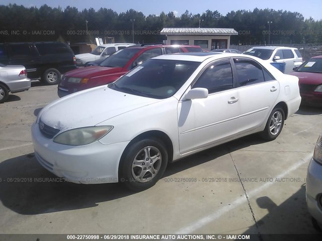 4T1BE32K64U286778 - 2004 TOYOTA CAMRY LE/XLE/SE თეთრი ფოტო 2