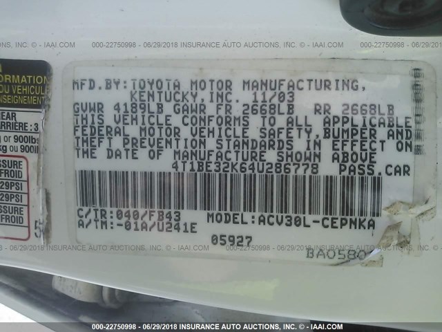 4T1BE32K64U286778 - 2004 TOYOTA CAMRY LE/XLE/SE თეთრი ფოტო 9