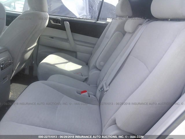 5TDBK3EH0BS079396 - 2011 TOYOTA HIGHLANDER SE SILVER photo 8