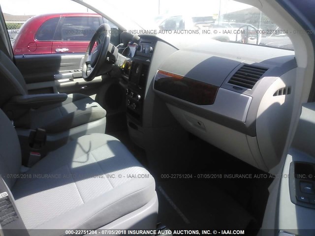 2A8HR54P18R817601 - 2008 CHRYSLER TOWN & COUNTRY TOURING BURGUNDY photo 5