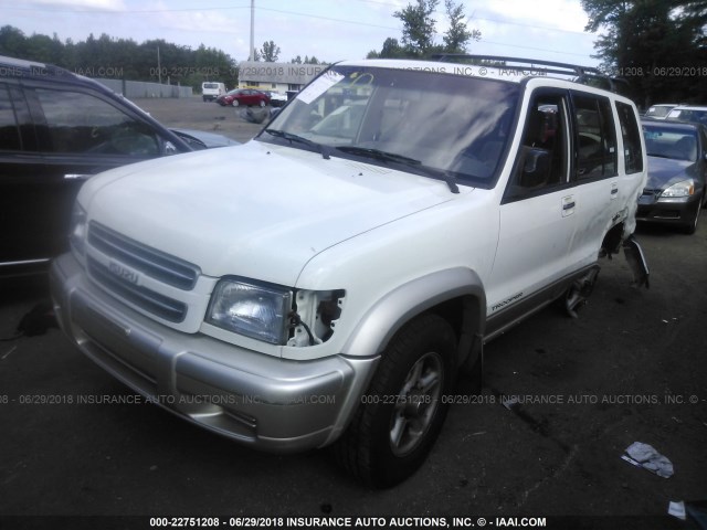 JACDJ58X327J10885 - 2002 ISUZU TROOPER S/LS/LIMITED WHITE photo 2